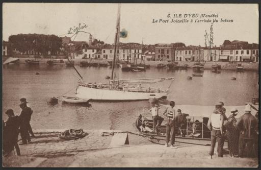 Le port de Port-Joinville / Penaud phot. (vue 7), Couturier phot. (vue 10).